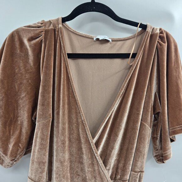 Baltic Born Light Brown Katelyn Taupe Velvet V-Neck Maxi Wrap Dress Large - Picture 2 of 11